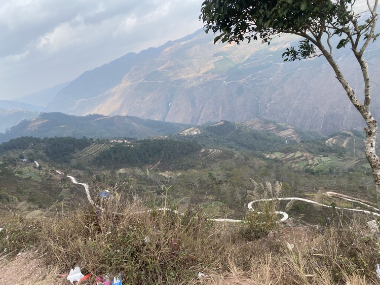 Xuyên thủng Hà Giang - Cao Bằng - Bắc Kạn