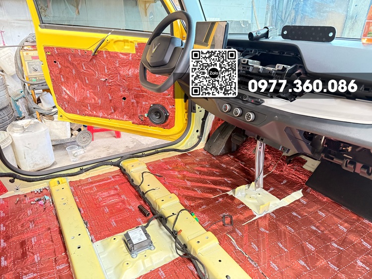 Vinfas VF3 bắt đầu cuộc chơi.
