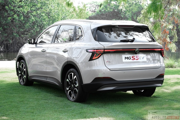 mg-s5-ev-4.jpg mg-s5-ev-4.jpg