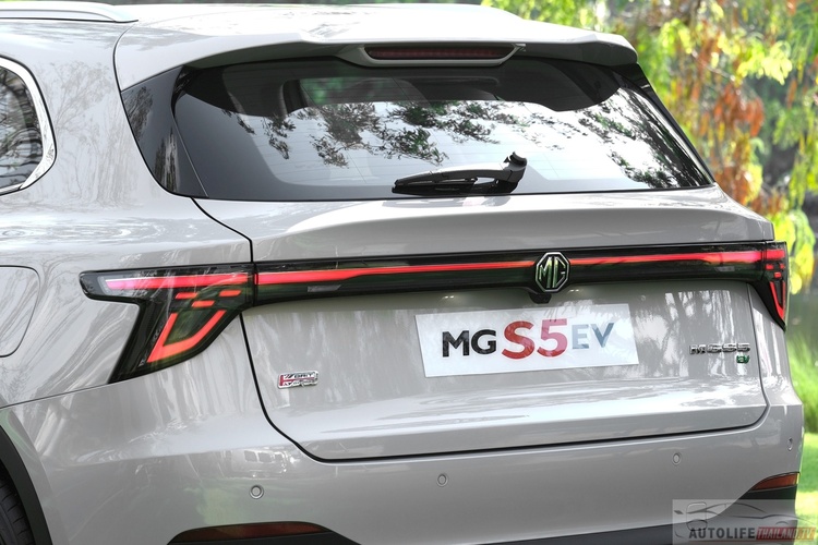 mg-s5-ev-9.jpg mg-s5-ev-9.jpg