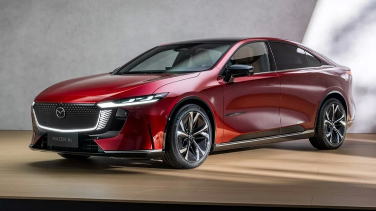 Mazda sẽ giới thiệu động cơ Skyactiv-Z với CX-5 thế hệ tiếp theo vào năm 2027; giảm đầu tư vào điện khí hóa, BEV