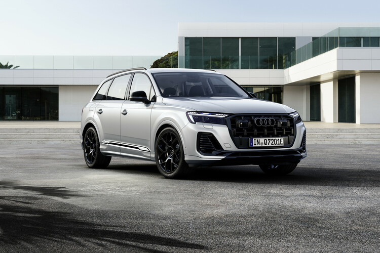 Audi Q9 chuẩn bị ra mắt vào năm sau; SUV 3 hàng ghế, định vị cao hơn Q7, đối thủ của BMW X7 và Mercedes GLS