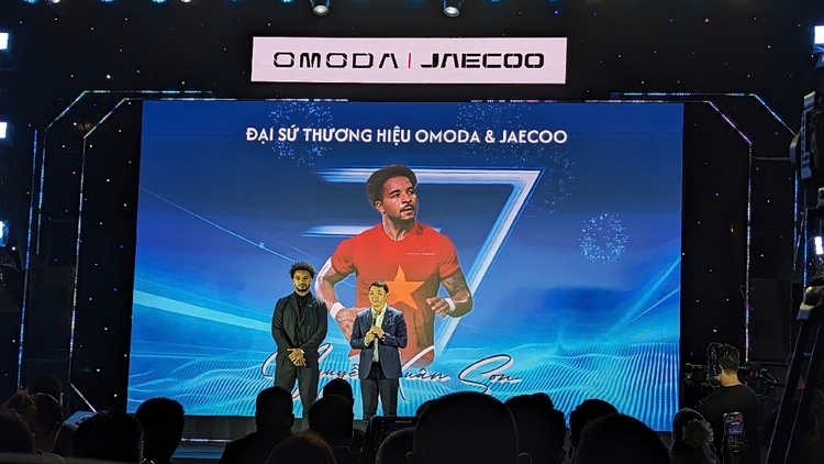 Jaecoo J7 giao xe (4).jpg