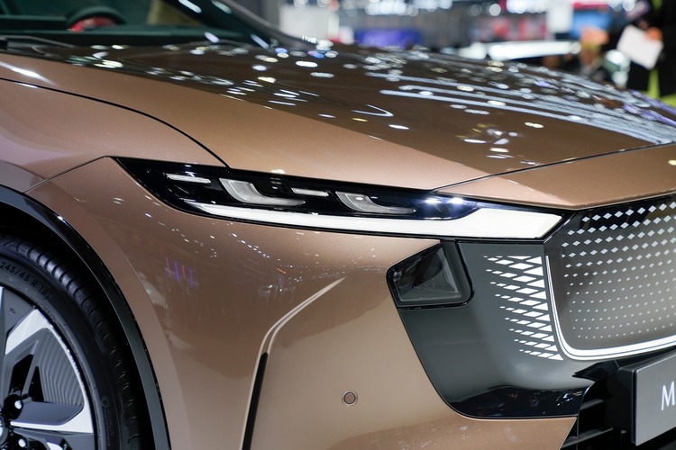 Mazda 6e BIMS 2025 11.jpg