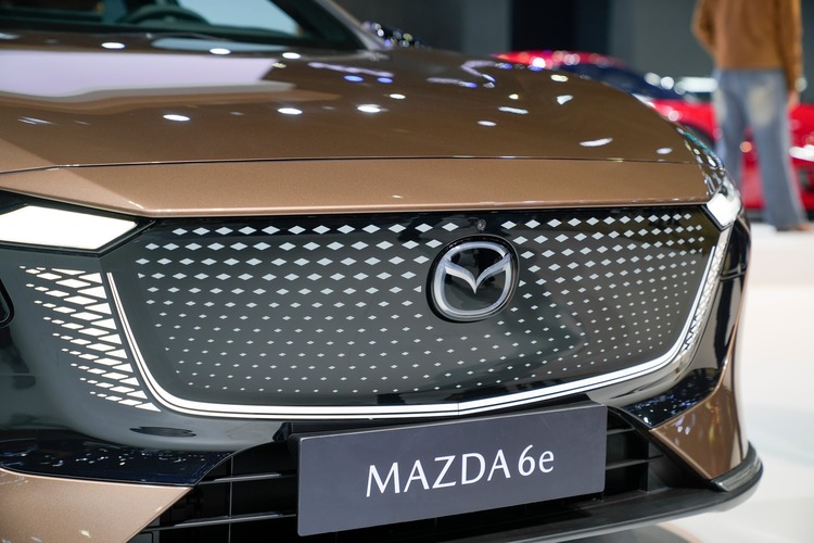 Mazda 6e BIMS 2025 10.jpg