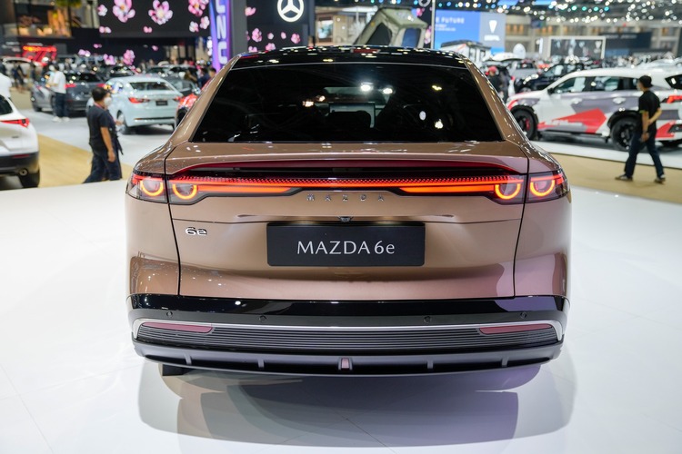 Mazda 6e BIMS 2025 7.jpg