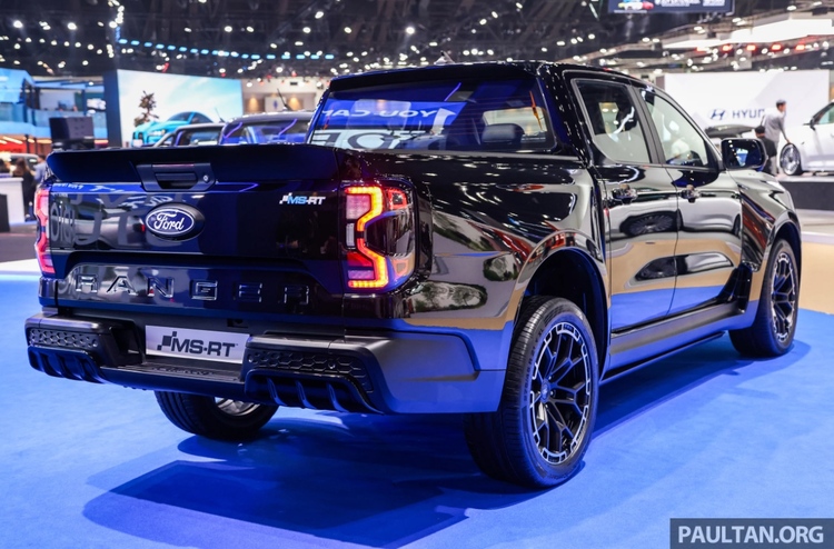 Diện kiến bán tải “Sport” Ford Ranger MS-RT tại BIMS 2025: Máy V6 mạnh 250 mã lực, giá 1,3 tỷ đồng