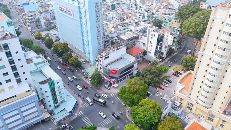 Giải cứu: bất động sản triệu đô ( hàng ngộp, thơm ).... update liên tục..