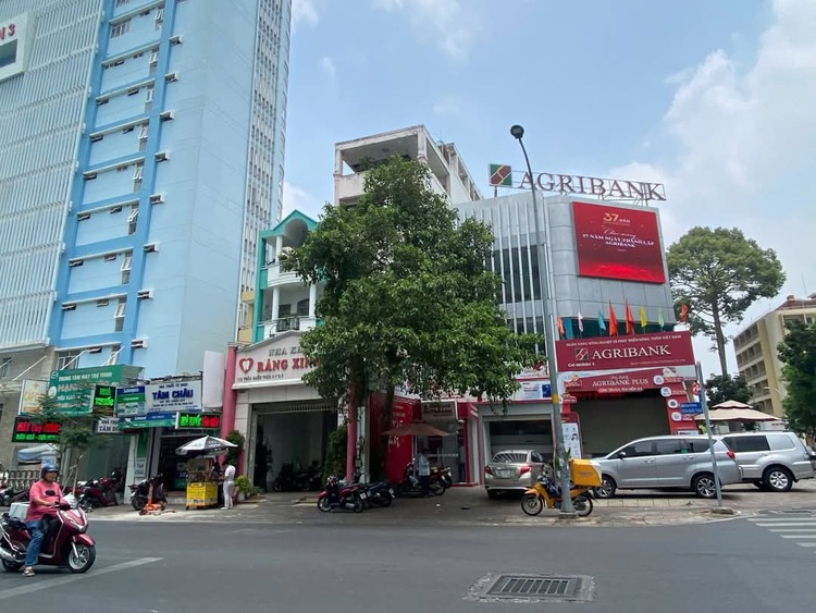 Giải cứu: bất động sản triệu đô ( hàng ngộp, thơm ).... update liên tục..