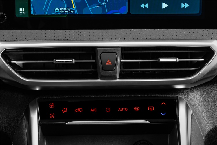 Soi chi tiết xe 7 chỗ MG G50 1.5T AT LUX: Bản cao cấp nhất có gì với giá bán 749 triệu đồng?
