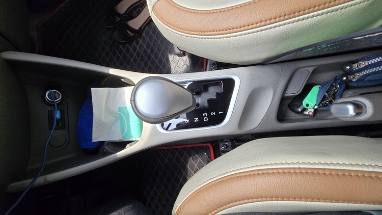 Kia Morning 2015 Si 1.25 MT - 52000 km