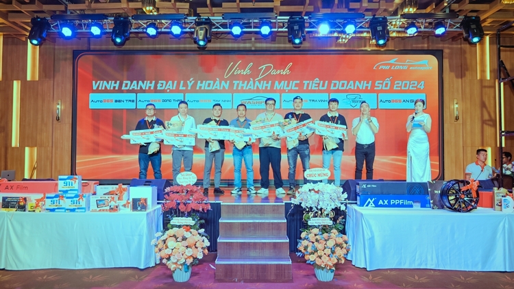 Hoi nghi KH Phi Long Auto.jpg