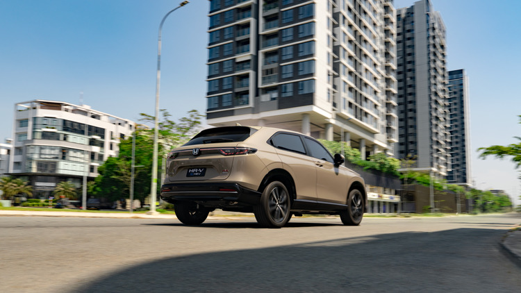 Honda Việt Nam ra mắt Honda HR-V mới, công bố chính sách bán hàng và dịch vụ cho 2 mẫu xe máy điện ICON e: & CUV e: