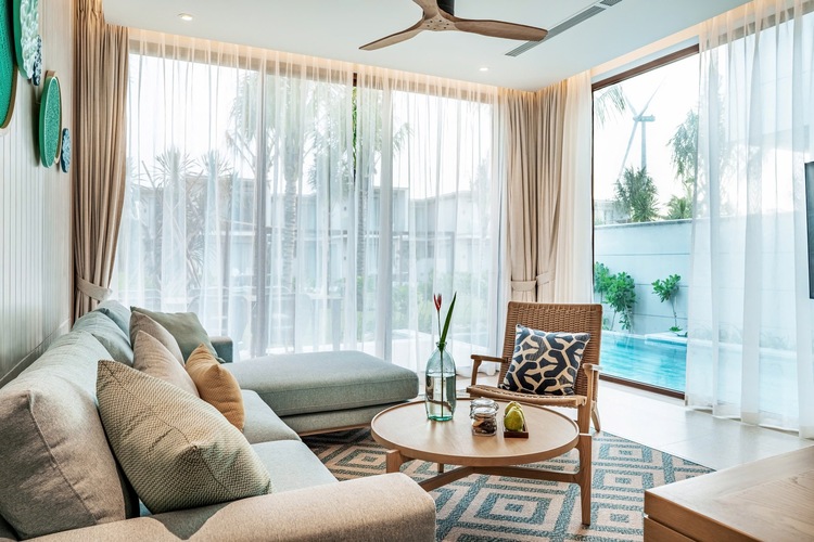 Bất động sản nghỉ dưỡng (Ixora Hồ Tràm, Gran Mélia Nha Trang, Nobu Đà Nẵng,…)