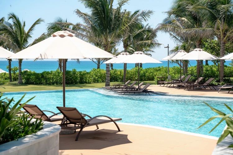 Bất động sản nghỉ dưỡng (Ixora Hồ Tràm, Gran Mélia Nha Trang, Nobu Đà Nẵng,…) Bất động sản nghỉ dưỡng (Ixora Hồ Tràm, Gran Mélia Nha Trang, Nobu Đà Nẵng,…)