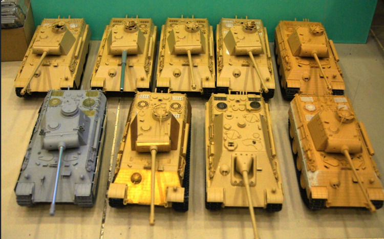 Xe mô hình diecast 1:64, Có ai chơi không?
