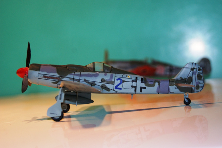 Xe mô hình diecast 1:64, Có ai chơi không?
