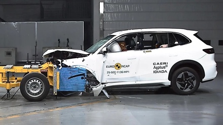 Geely EX5 5 star.jpg