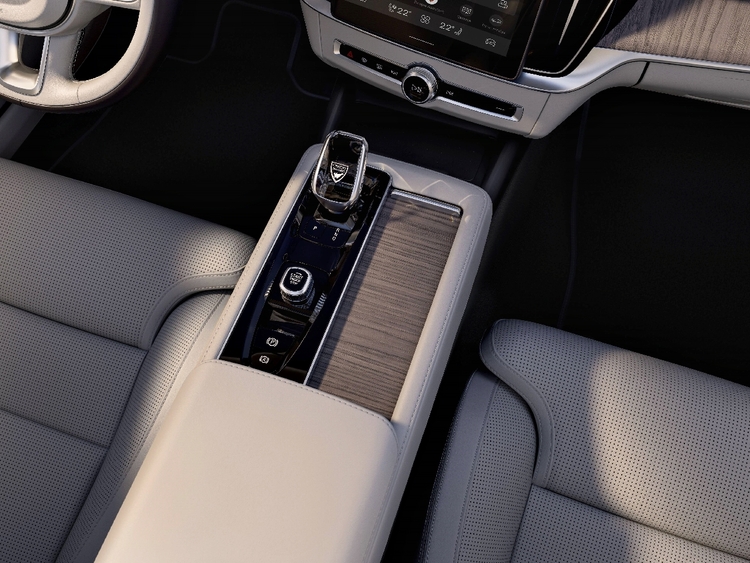 Volvo S90 2026 (11).jpg