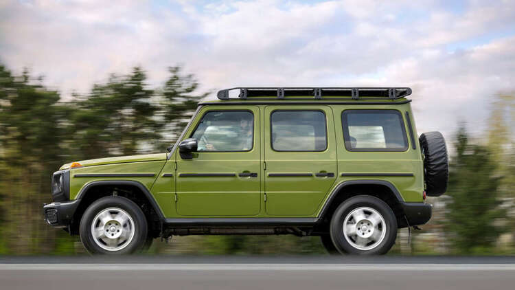 Mercedes-Benz G-Class Stronger Than the 1980s – phiên bản giới hạn tôn vinh di sản của dòng xe G-Class 4×4