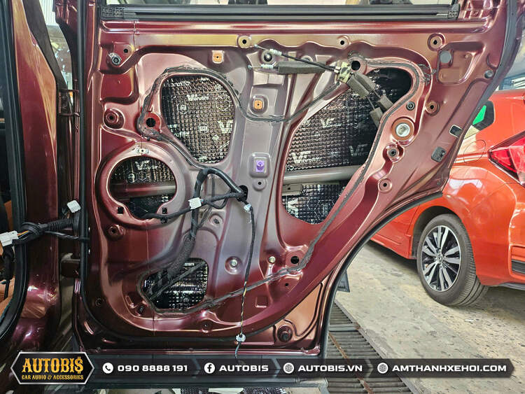 Nâng Cấp Âm Thanh Cho Honda CR-V Có Đáng Không? Trải Nghiệm Thực Tế?