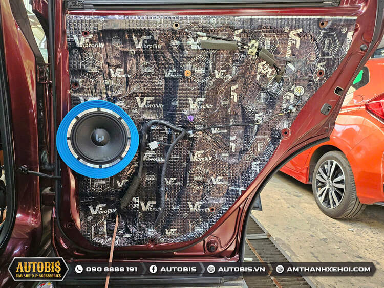 Nâng Cấp Âm Thanh Cho Honda CR-V Có Đáng Không? Trải Nghiệm Thực Tế?