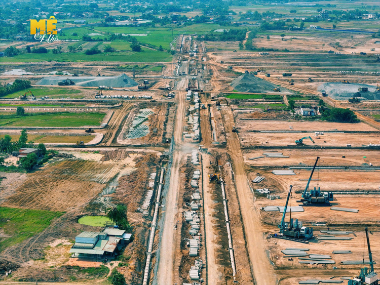 Tiến độ 23 04 2025 Vinhomes Green City (1).jpg