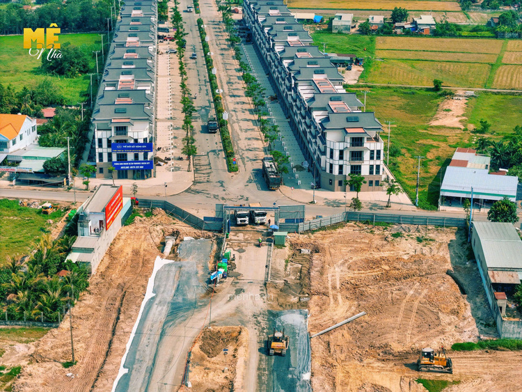 Tiến độ 23 04 2025 Vinhomes Green City (2).jpg