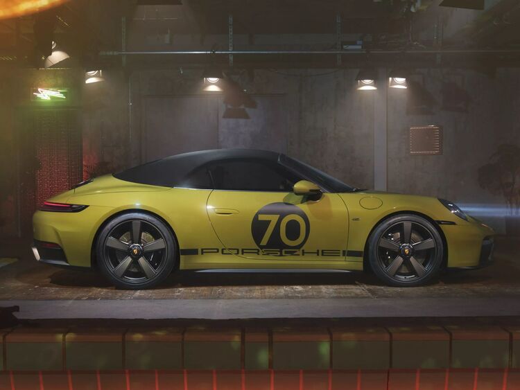 Porsche 911 Spirit 70 11.jpg