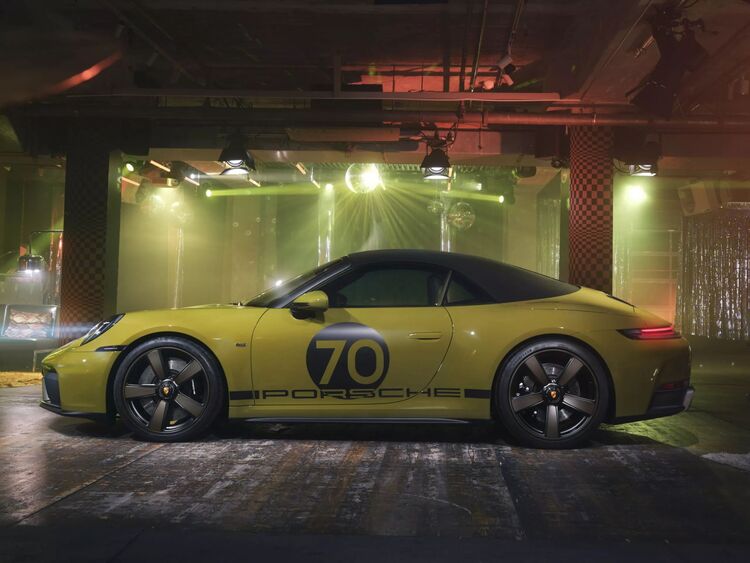 Porsche 911 Spirit 70 14.jpg