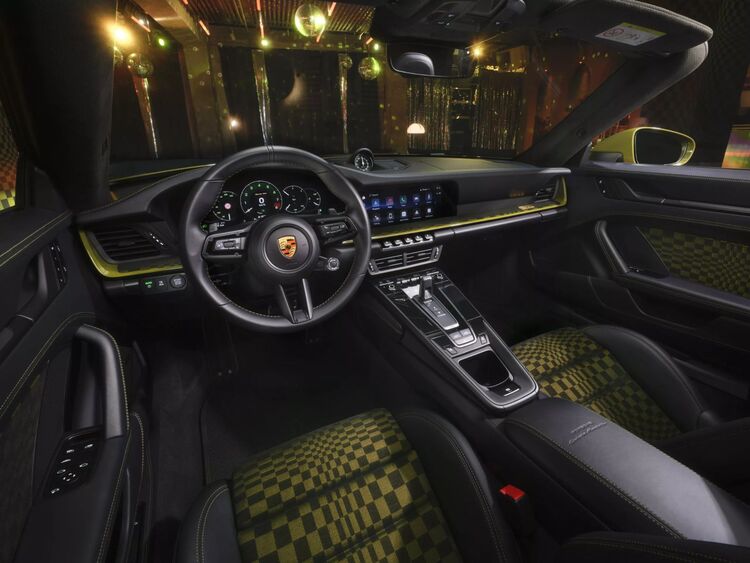 Porsche 911 Spirit 70 10.jpg