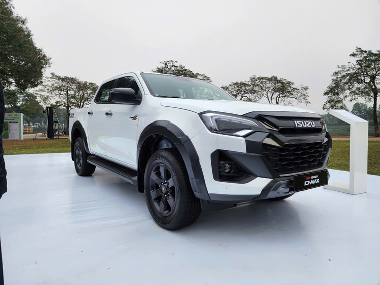 Isuzu Dmax Typez -2025