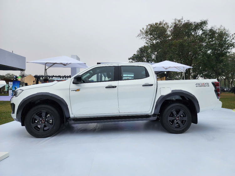 Isuzu Dmax Typez -2025