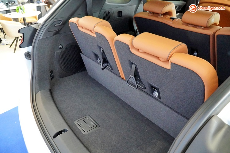 Xem chi tiết BYD Sealion 8: SUV đầu bảng có gì với giá 1,569 tỷ đồng?
