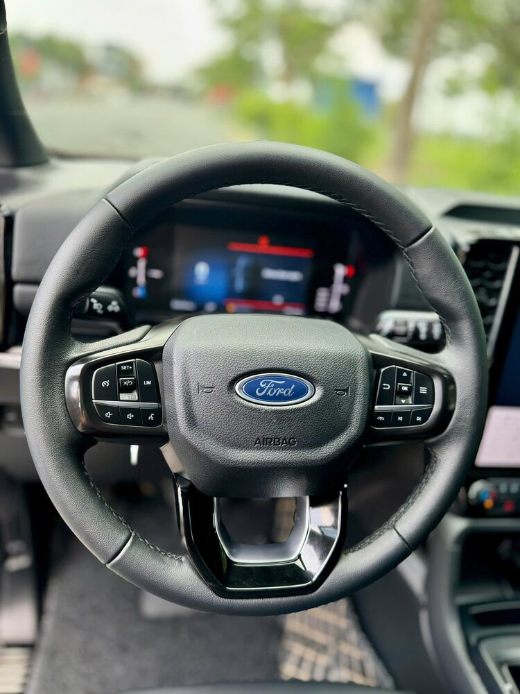 Ford Everest Titanium 2.0 4x2 2022 - 55.000km