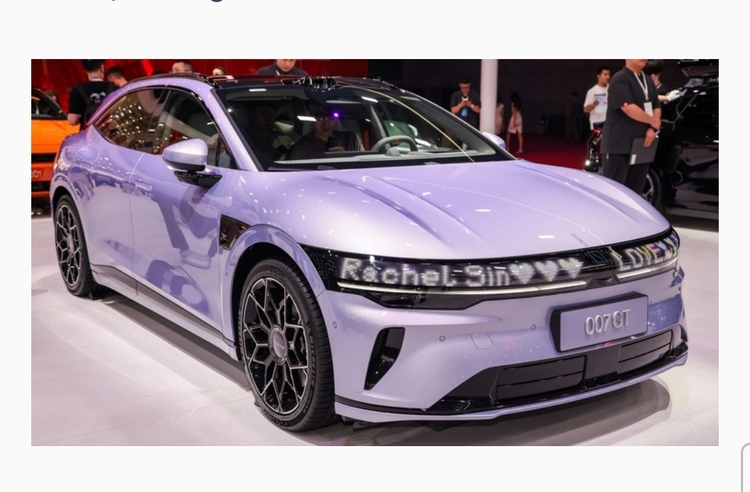 Zeekr 007 GT trình làng tại Triển lãm ô tô Thượng Hải 2025, 2 tùy chọn dẫn động RWD, AWD và giá từ 725 triệu đồng