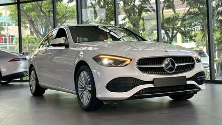 Mercedes-Benz C-Class 2025 bổ sung tính năng, giá giữ nguyên từ 1,599 - 2,099 tỷ đồng