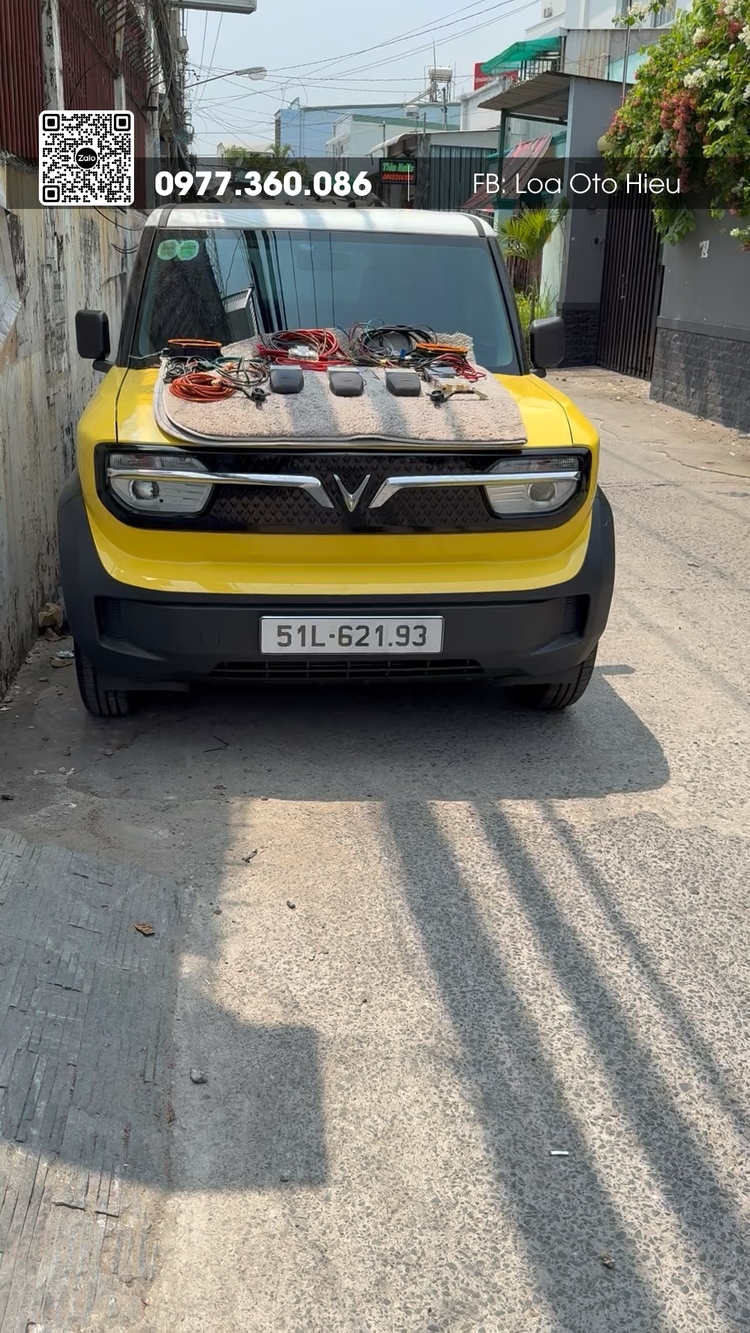 Vinfas VF3 bắt đầu cuộc chơi.