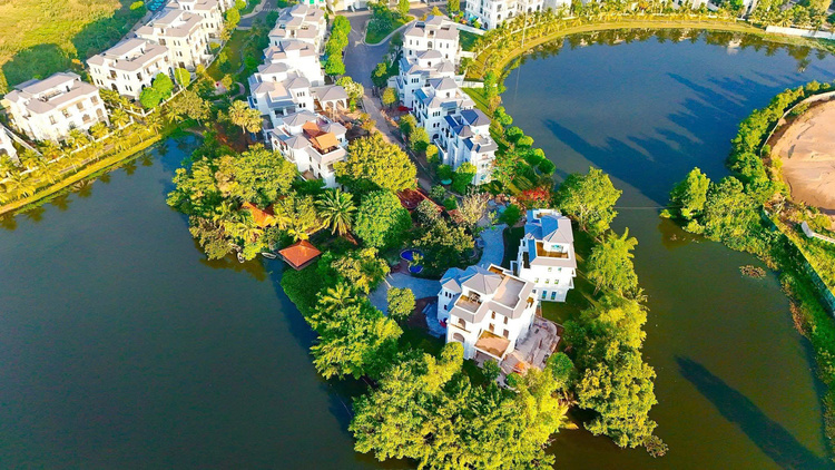 VINHOMES GRAND PARK QUẬN 9 LÀ CÁI “BẪY GẤU” CHO NHỮNG KHÁCH YÊU MÀU HỒNG!