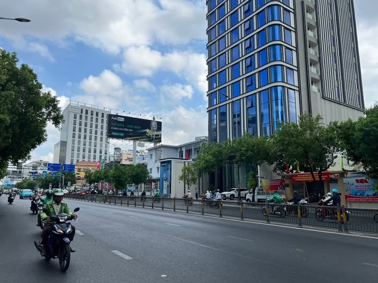 Giải cứu: bất động sản triệu đô ( hàng ngộp, thơm ).... update liên tục..