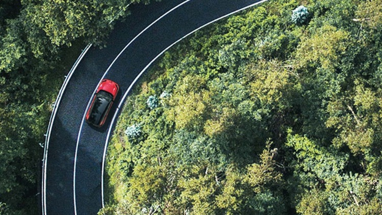 2026-toyota-rav4-teaser (3).jpg