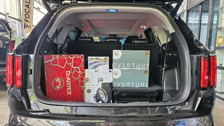 Nâng Cấp Âm Thanh Trên Kia Sorento 2025