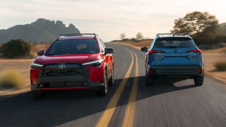 Toyota Corolla Cross 2026 ra mắt tại Mỹ, nâng cấp lưới tản nhiệt mới và màn hình giải trí lớn hơn