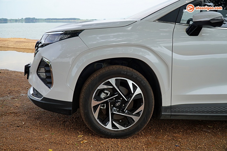 Tìm lời giải vì sao Hyundai Custin là chiếc MPV 7 chỗ tối ưu cho gia đình?