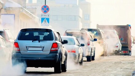 Xe ô tô sản xuất từ năm 2017 không bị cấm lưu thông tại Hà Nội và TP HCM từ năm 2026
