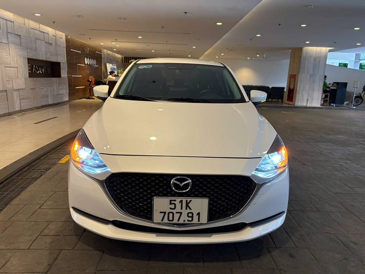 Mazda 2 1.5 AT 2023 - 27.000km