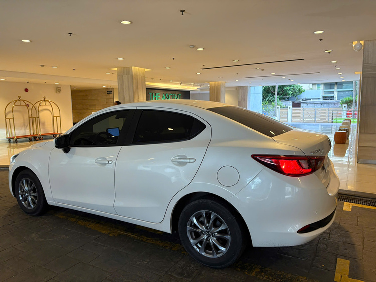 Mazda 2 1.5 AT 2023 - 27.000km
