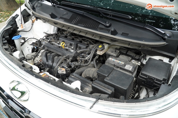 os-hyundai-stargazer-x-153.jpg