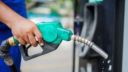 Từ 15h hôm nay 15/5: Giá xăng dầu đồng loạt tăng, RON95-V chạm mốc 20.070 đồng/lít