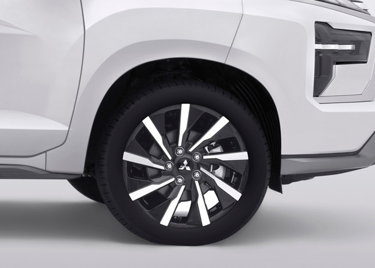 Mitsubishi Xpander 2025 microchange (6).jpg